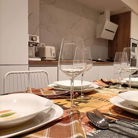 Vivienda Turistica Estacion דירה *